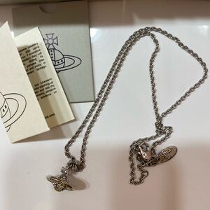 Vivienne Westwood Petite Tiny Silver Tone Mayfair Orb Necklace New in Box